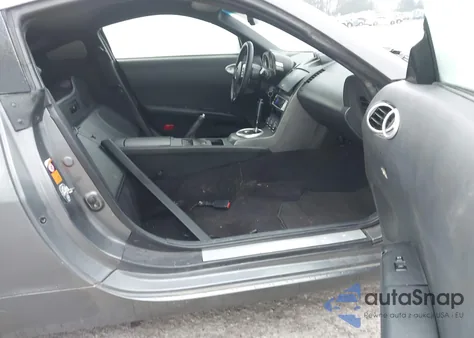 2003 Nissan 350Z Touring z USA, uszkodzony, nr VIN JN1AZ34E93T015667